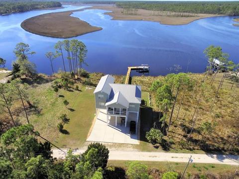 570 River Rd, Carrabelle, FL 32322 photo 2