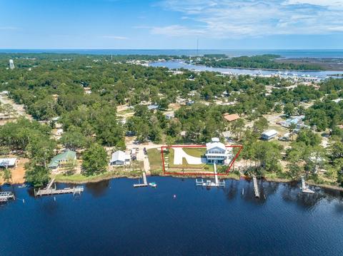 601 River View Dr, Carrabelle, FL 32322 photo 8