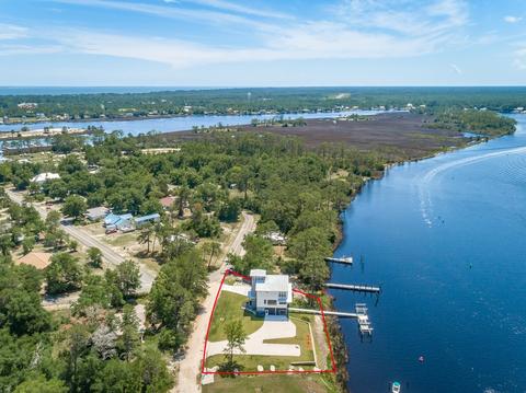 601 River View Dr, Carrabelle, FL 32322 photo 7