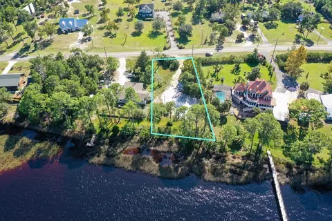 183 River Rd, Carrabelle, FL 32322 photo 7