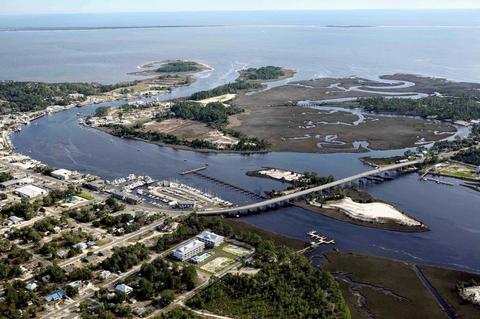 839 Mariners Ct, Carrabelle, FL 32322 photo 10