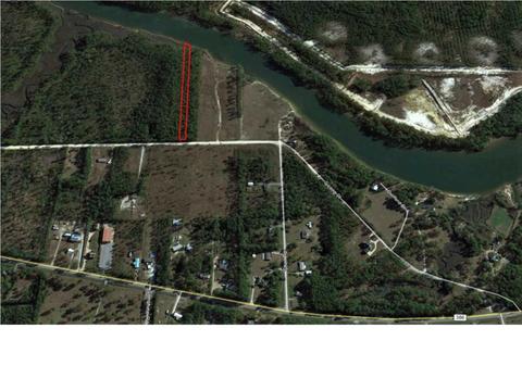 514 S Long St, Overstreet, FL 32456
