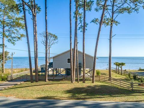 3010 Hwy 98 E, Carrabelle, FL 32322 photo 1