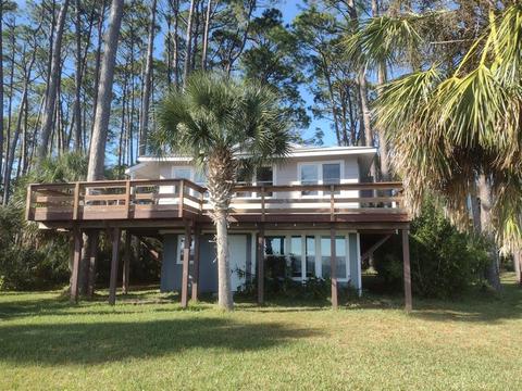 2864 Hwy 98 E, Carrabelle, FL 32322 photo 1