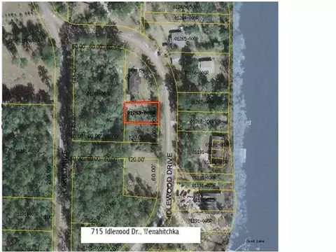 715 Idlewood Dr, Wewahitchka, FL 32465