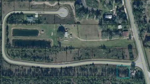 21 Angela Ct, Wewahitchka, FL 32465