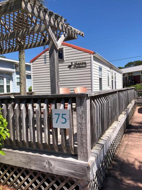 1843 Hwy 98 W #75, Carrabelle, FL 32322