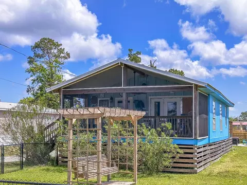 230 Canal St, Port St. Joe, FL 32456