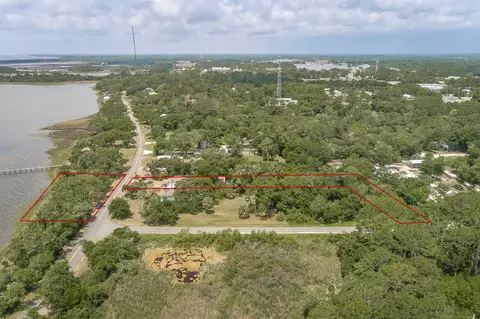 1208 Cr 30, Carrabelle, FL 32322 photo 6