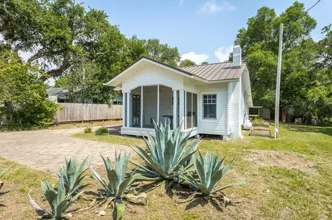 1208 Cr 30, Carrabelle, FL 32322 photo 11