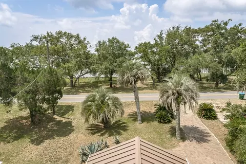 1208 Cr 30, Carrabelle, FL 32322 photo 8