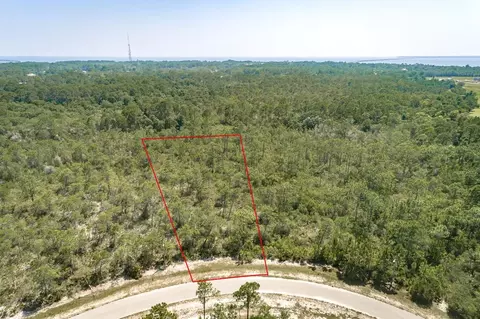 325 Blue Heron Dr, Eastpoint, FL 32328