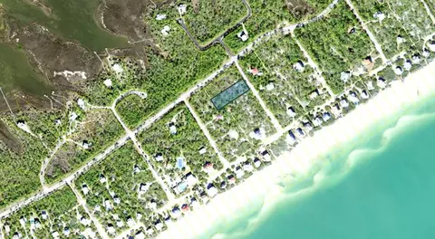 1752 Kumquat Ct, Saint George Island, FL 32328