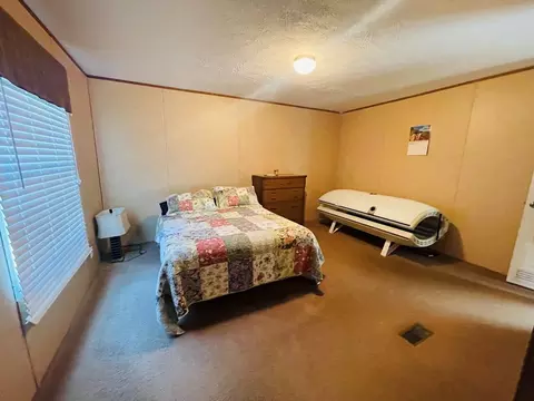 809 W 1st St, Carrabelle, FL 32322 photo 8