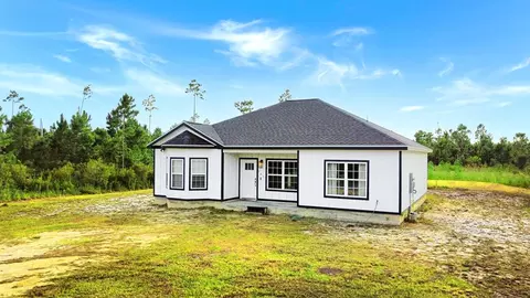 105 Ibis Dr, Wewahitchka, FL 32465