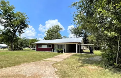236 Lucy Cir, Wewahitchka, FL 32465