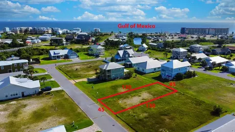 110 Ocean Plantation Cir, Mexico Beach, FL 32456