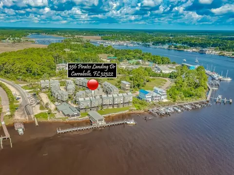 356 Pirates Landing Dr #F-35, Carrabelle, FL 32322