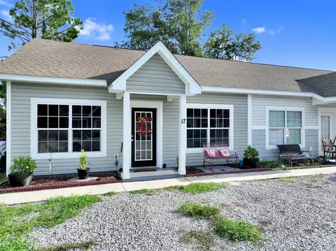 457 Ponderosa Pines Dr #17, Port Saint Joe, FL 32456