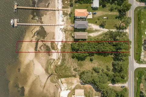 2192 Hwy 98 E, Carrabelle, FL 32322