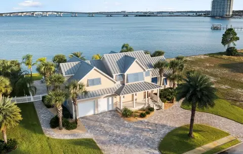 6417 Dolphin Shores Dr, Panama City Beach, FL 32407