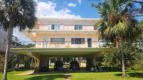 1784 Hwy 98 W, Carrabelle, FL 32322