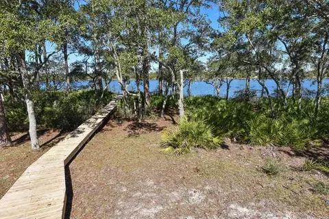 604 River Rd, Carrabelle, FL 32322 photo 10