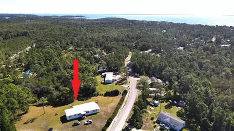 1981 Jonna Dr, Carrabelle, FL 32322 photo 3