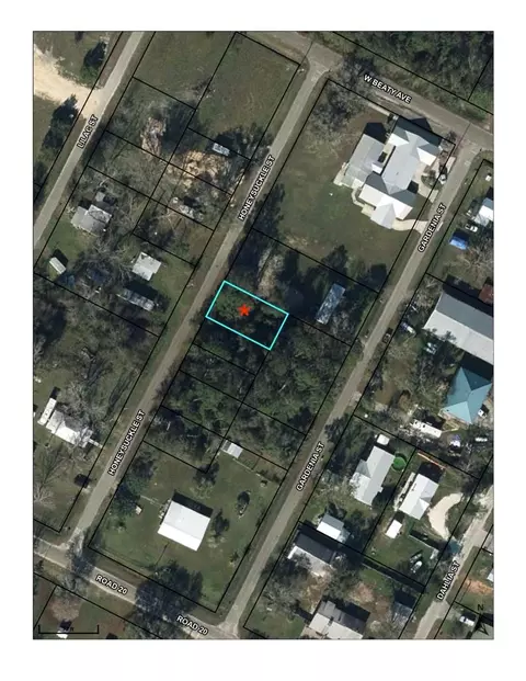 7256 Honeysuckle St, Wewahitchka, FL 32456