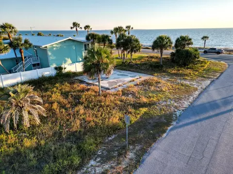 98 Hwy 98, Mexico Beach, FL 32456