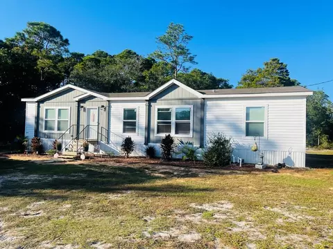 512 NW Ave L, Carrabelle, FL 32322