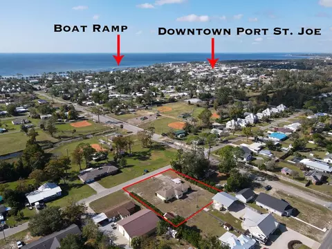 1003 Marvin Ave, Port St. Joe, FL 32456