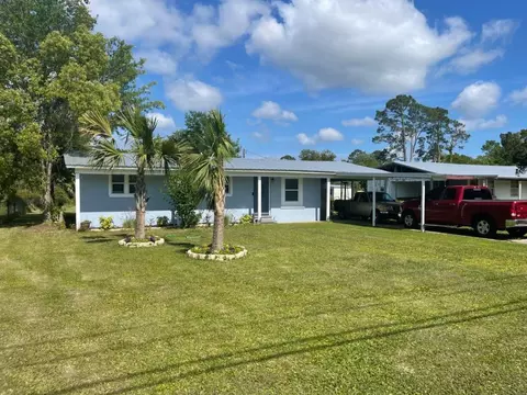 611 Garrison Ave, Port St. Joe, FL 32456