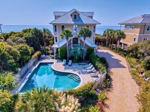 1536 Seaside Dr, Saint George Island, FL 32328
