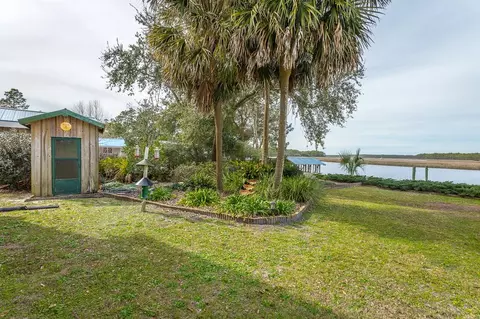 View/Area - 556 River Rd, Carrabelle, FL 32322 photo 4 of 13