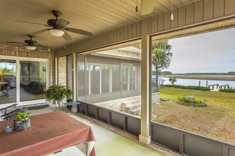 Exterior - 556 River Rd, Carrabelle, FL 32322 photo 21 of 23