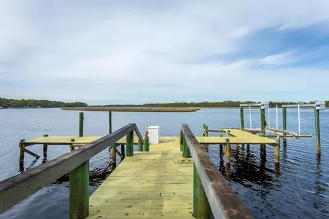 View/Area - 556 River Rd, Carrabelle, FL 32322 photo 1 of 13