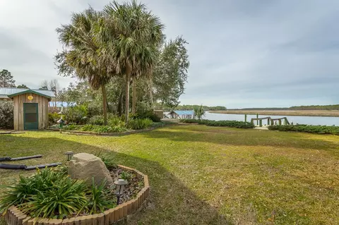 Exterior - 556 River Rd, Carrabelle, FL 32322 photo 10 of 23