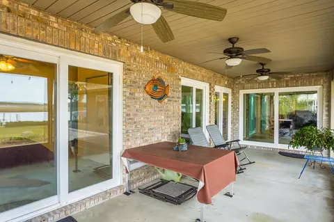 Exterior - 556 River Rd, Carrabelle, FL 32322 photo 20 of 23
