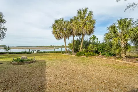 Exterior - 556 River Rd, Carrabelle, FL 32322 photo 9 of 23