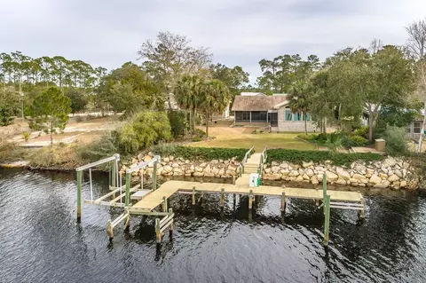 Exterior - 556 River Rd, Carrabelle, FL 32322 photo 22 of 23