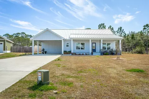 351 Gladiola Way, Eastpoint, FL 32328
