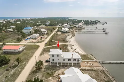 405 Mc Cloud St, Saint George Island, FL 32328