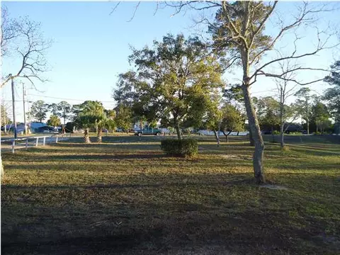 View/Area - 192 River Rd, Carrabelle, FL 32322 photo 2 of 16