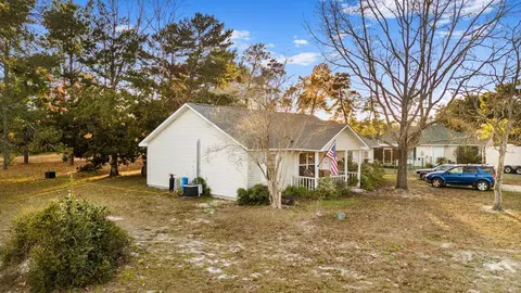 Exterior - 192 River Rd, Carrabelle, FL 32322 photo 1 of 15