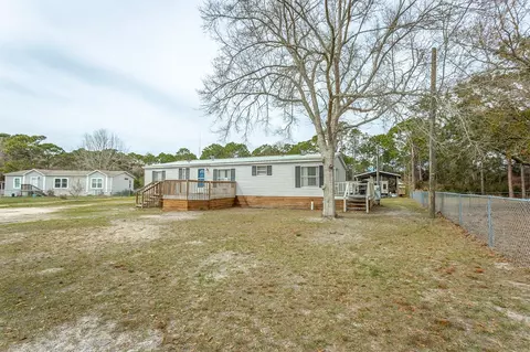 64 Brian St, Eastpoint, FL 32328 photo 5