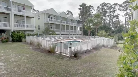 706 Howard St # A, Carrabelle, FL 32322 photo 5