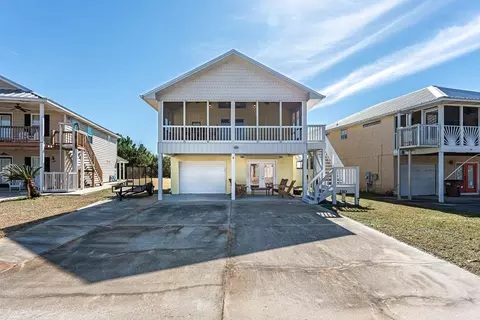 210 Gulf Aire Dr, Port St. Joe, FL 32456