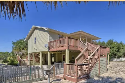 1064 W Gulf Beach Dr 3bl 1 #LOT 9, Saint George Island, FL 32328