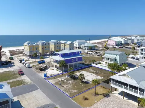 108 S 35th St, Mexico Beach, FL 32456
